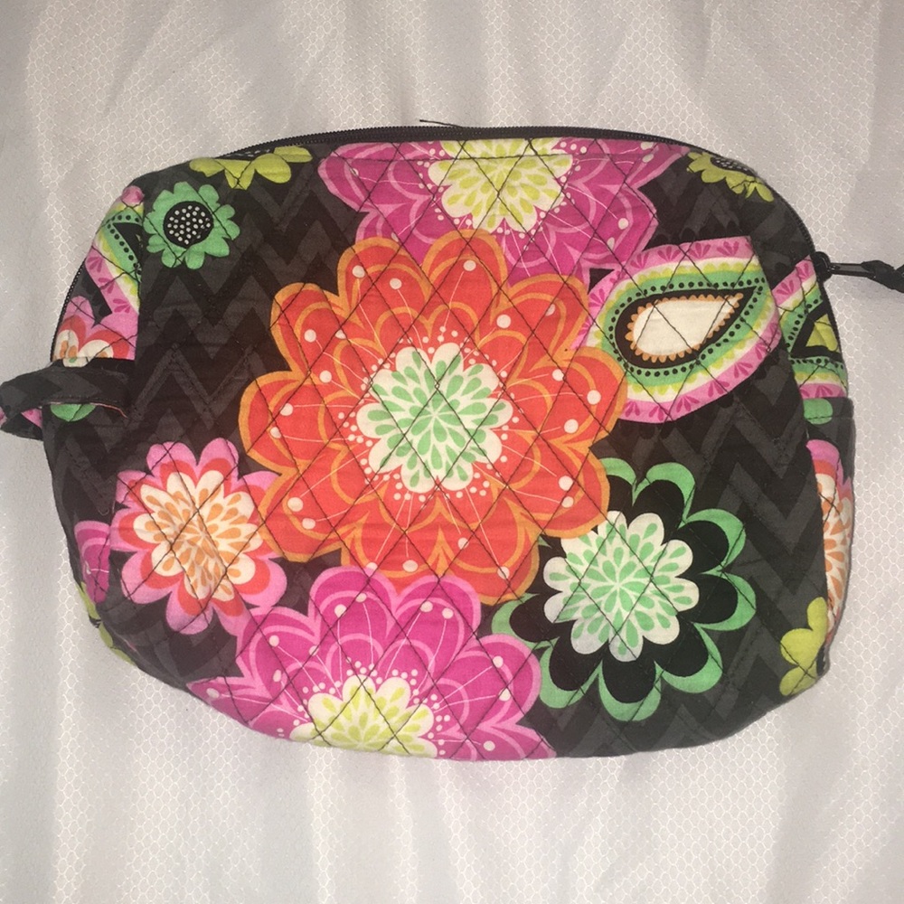 Vera Bradley makeup bag